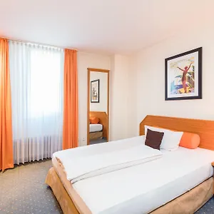 Hotell Servatius, Köln